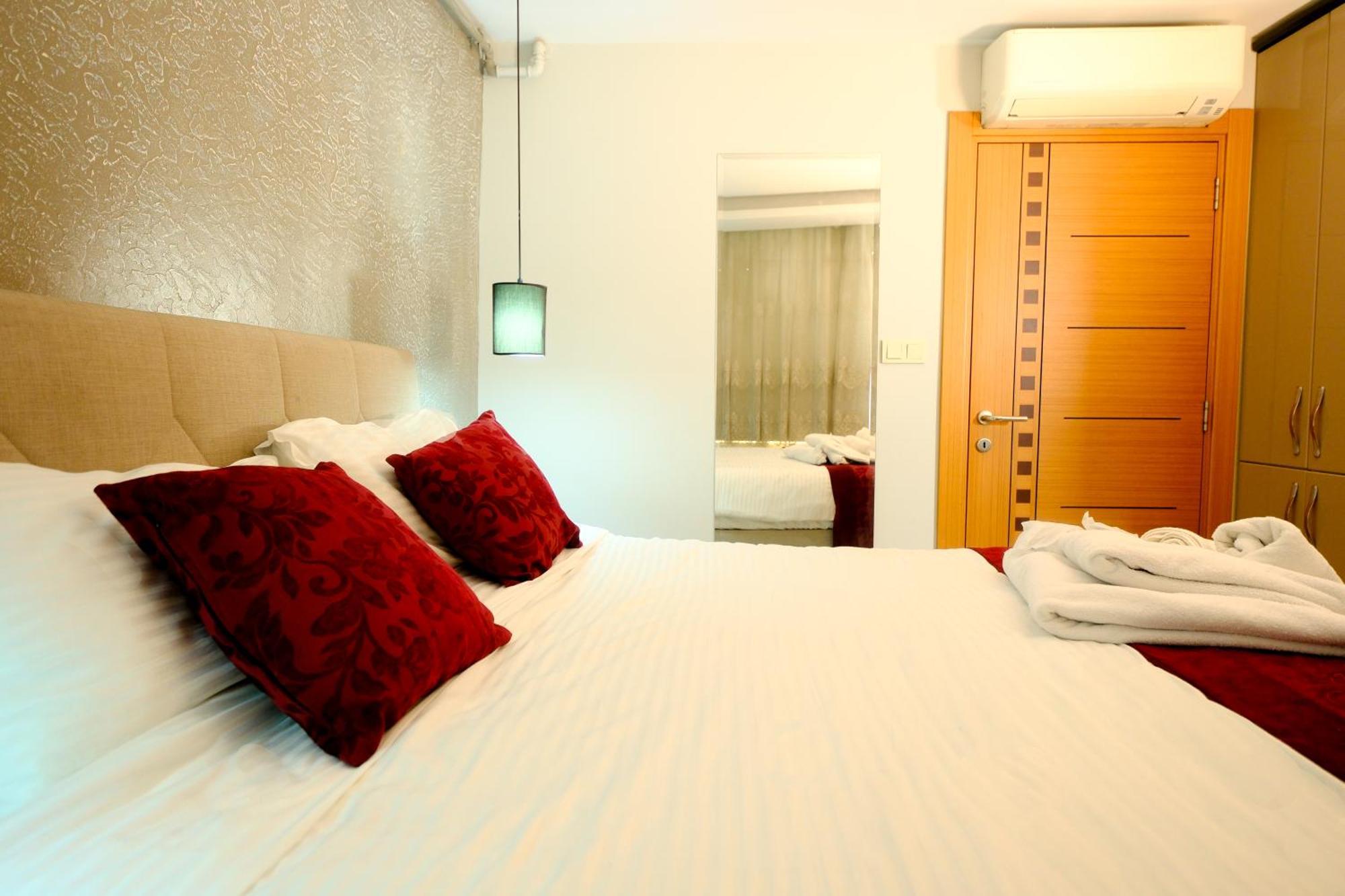 Taksim Celebi Suites Κωνσταντινούπολη Εξωτερικό φωτογραφία