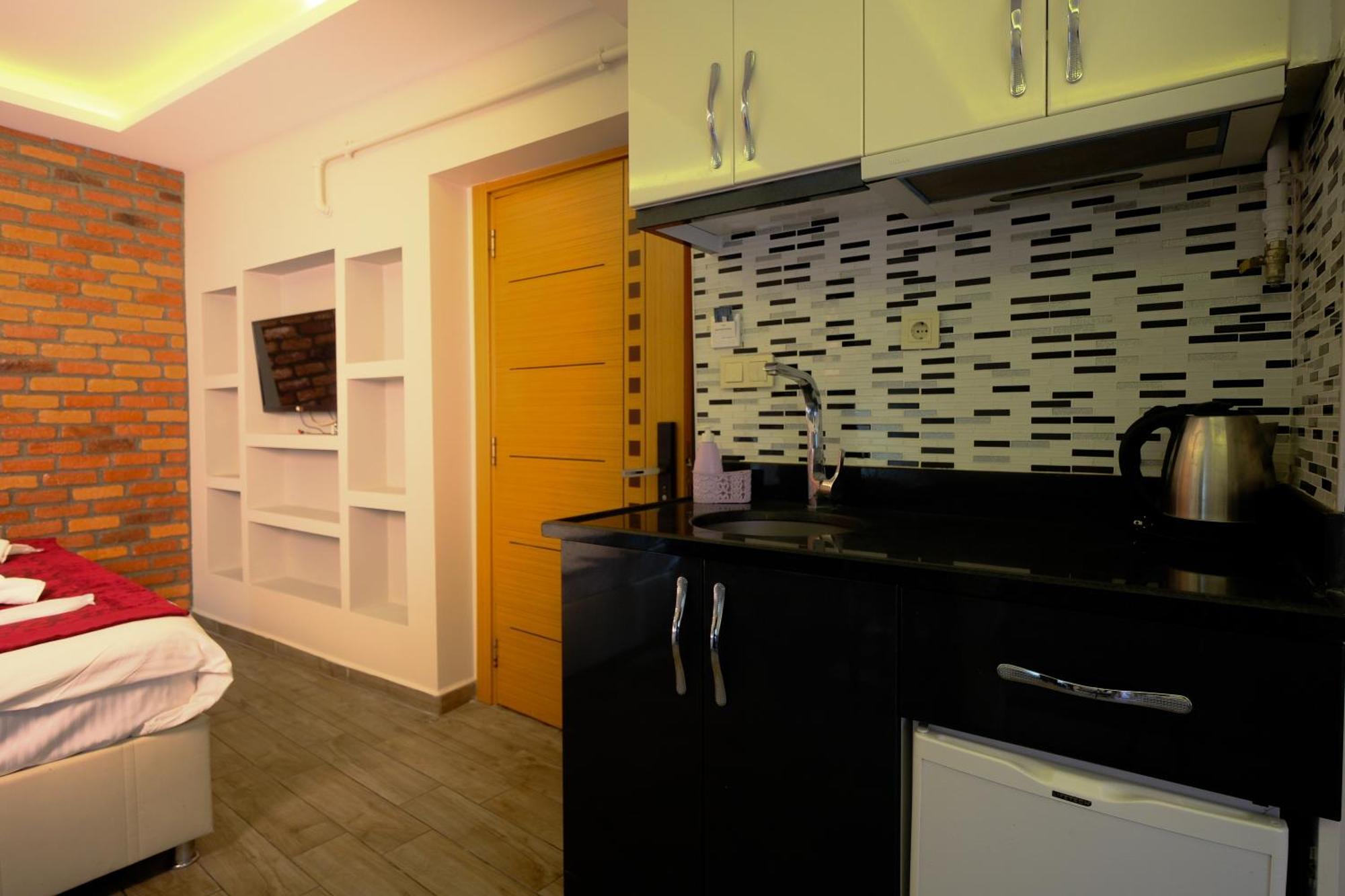 Taksim Celebi Suites Κωνσταντινούπολη Εξωτερικό φωτογραφία